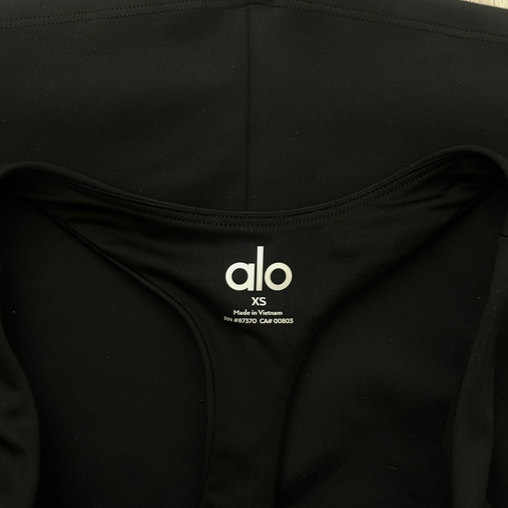 Alo dress - Picture 3 of 4